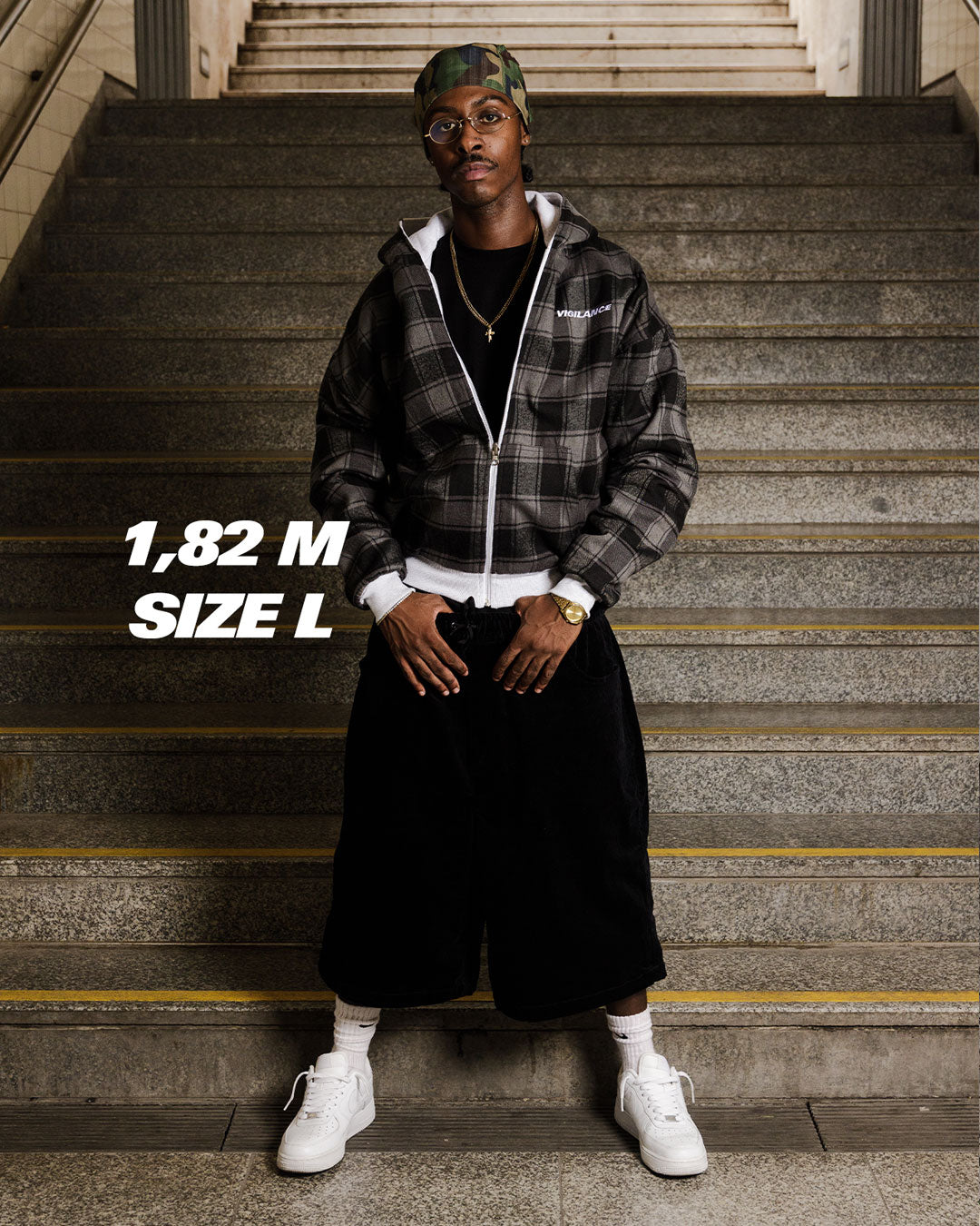 GREY/BLACK REVERSIBLE PLAID ZIP-UP HOODIE