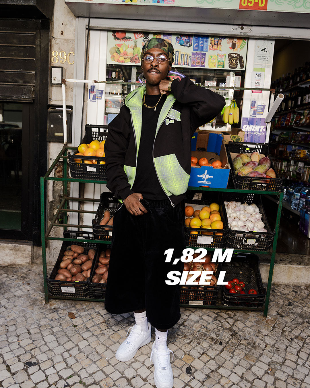 BLACK/GREEN REVERSIBLE PLAID ZIP-UP HOODIE