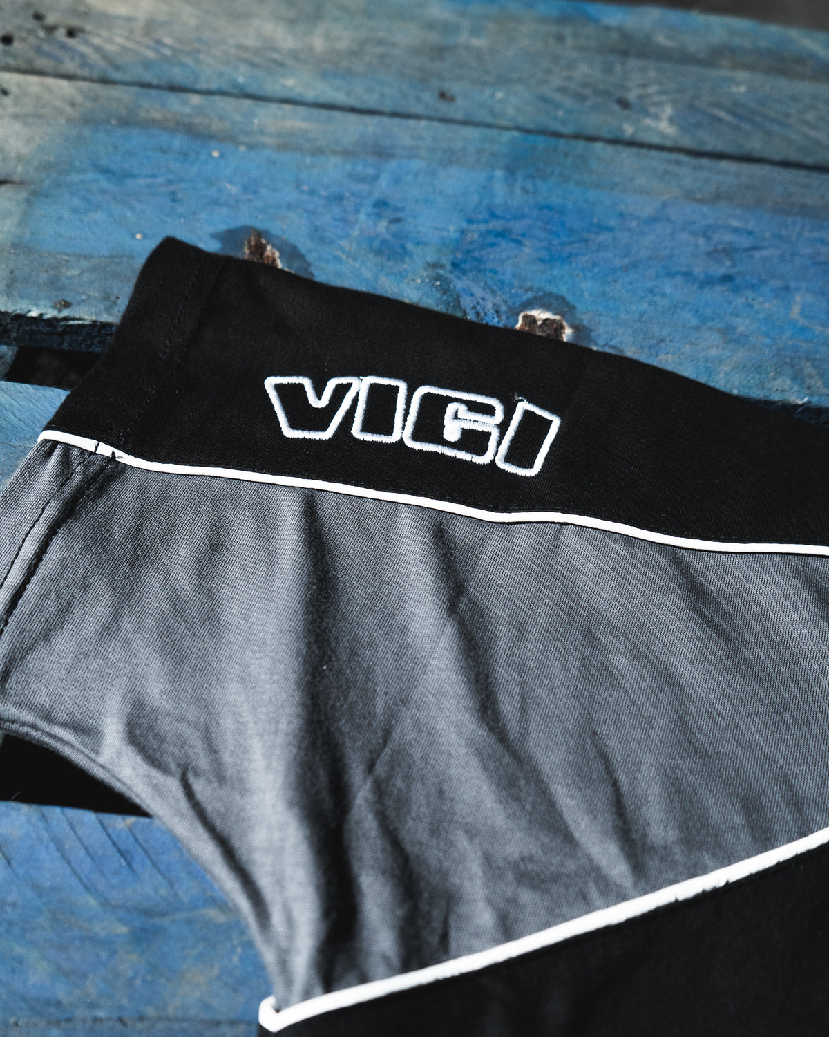 BLACK REFLECTIVE T-SHIRT