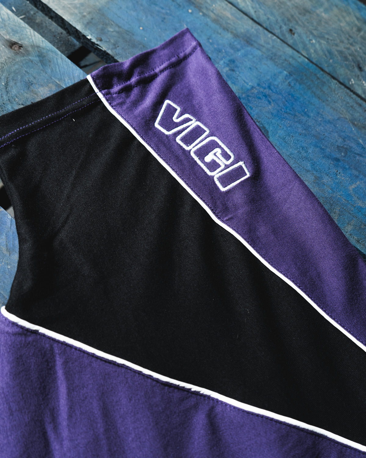 PURPLE REFLECTIVE T-SHIRT