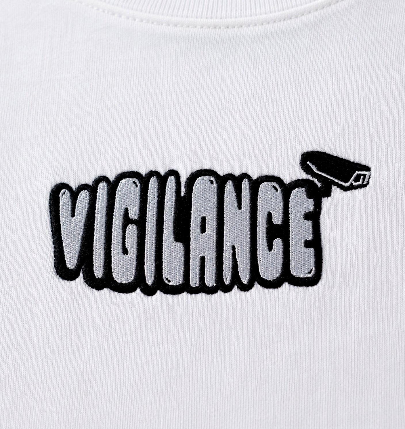 WHITE EMBROIDERED T-SHIRT